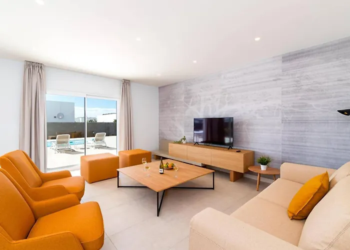 Iraya By Πλάγια Μπλάνκα